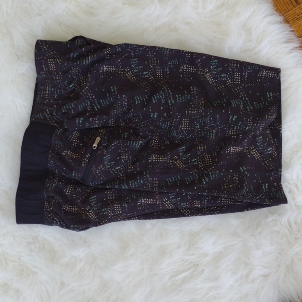 Lululemon Men's Lined shorts